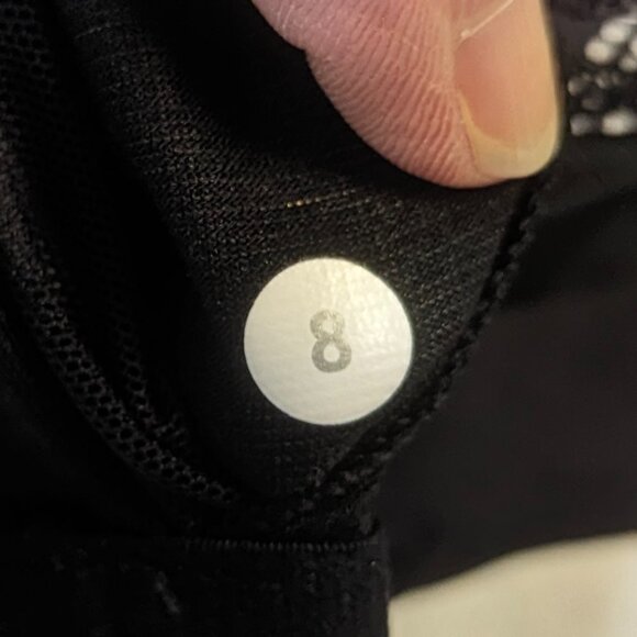 Lululemon Get It Om Bra Mini Dottie Tribe White Black / Black Size 8 - Picture 10 of 11